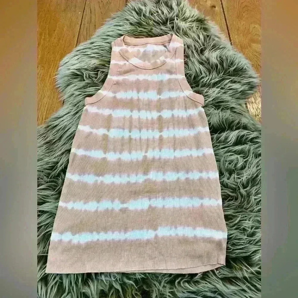 ZYIA & Aerie Tank Bundle Size M - Picture 2 of 10